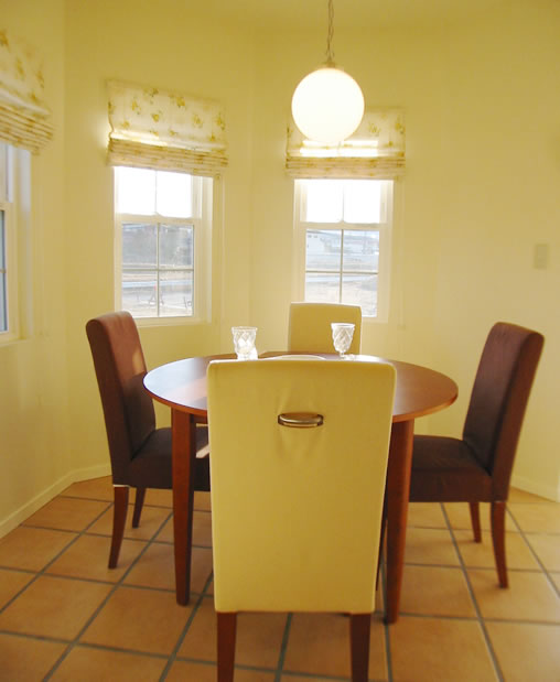 ブレックファーストルーム